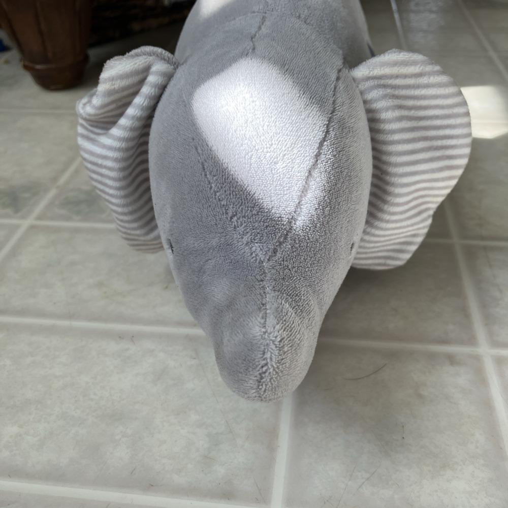 Carter's Child of Mine Elephant Plush Toy Wind Up Musical Rock a Bye Baby - Picture 2 of 4